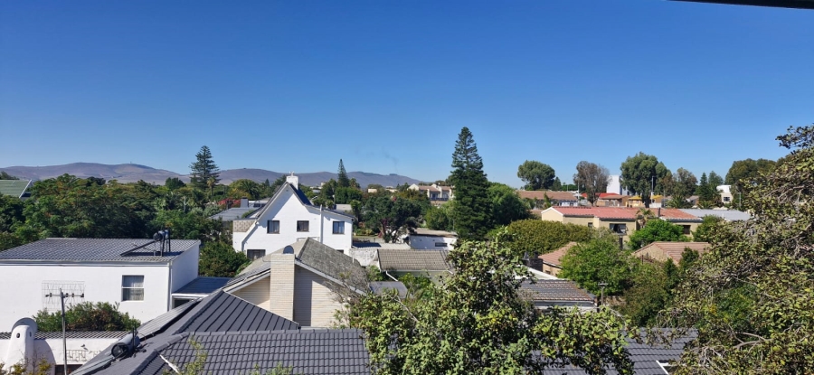 1 Bedroom Property for Sale in Table View Western Cape